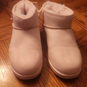 Juicy Couture Pink Ankle Boots